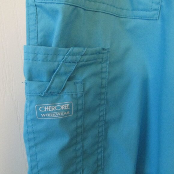 Cherokee Matching Scrub Set - Picture 9 of 11